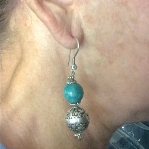 Silver & turquoise hanging earring!